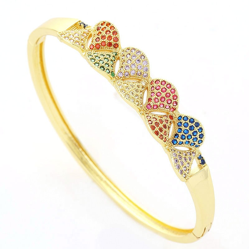 Fashionable and personalized exaggerated fan-shaped bracelet