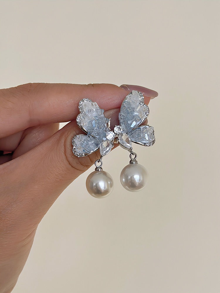 Niche Design Blue Crystal Butterfly Pearl Earrings, Female Style, Sweet and Versatile, Western style Earrings and Earrings