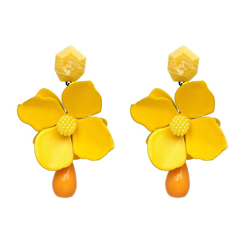 Flower European and American Retro Female Earrings and Earrings