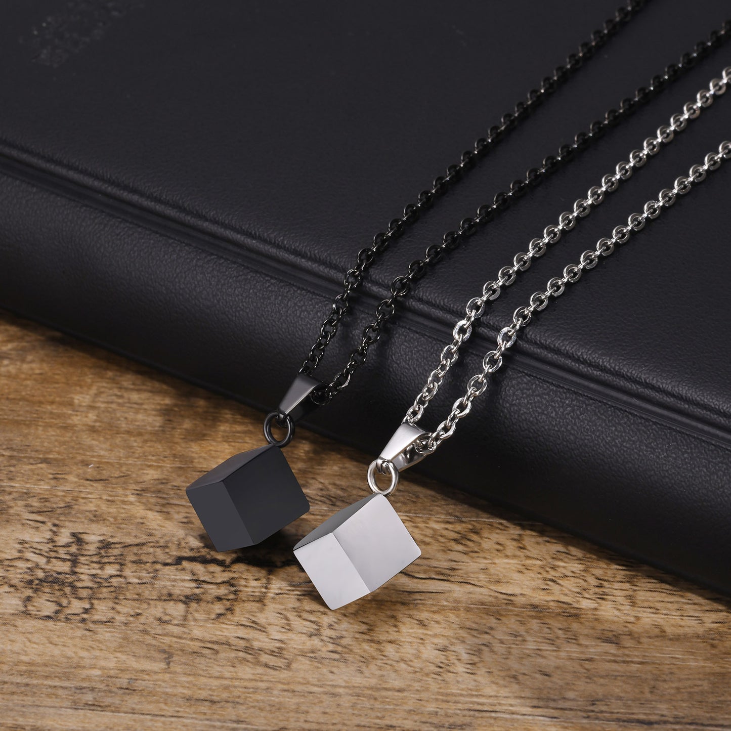 Women's Simple Geometric Stainless Steel Square Necklace