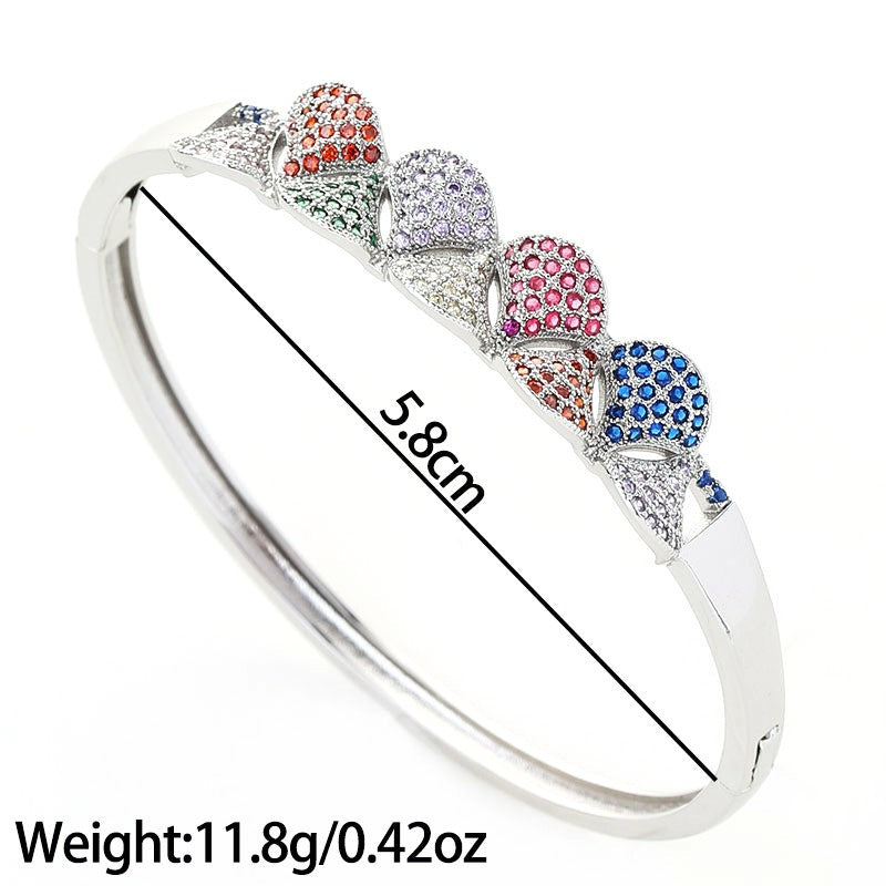 Fashionable and personalized exaggerated fan-shaped bracelet