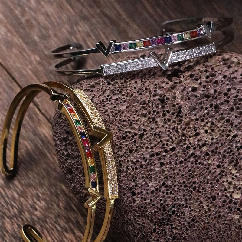 Copper inlaid colored zircon double-layer bracelet with electroplated V-shaped opening bracelet