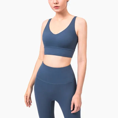 Mermaid Curve Women's Yoga sets  wide straps and deep V neckline Sports bra +High waist wide belt leggings Women's Pilates suit